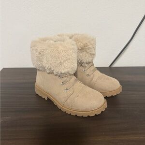 Tan Toddler Boots Perfect Conditions
